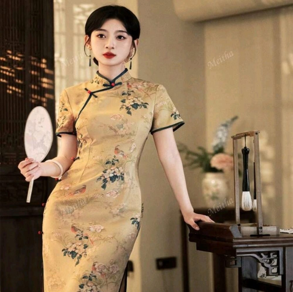 NEW Elegant Yellow GoldFloral Cheongsam Dress
